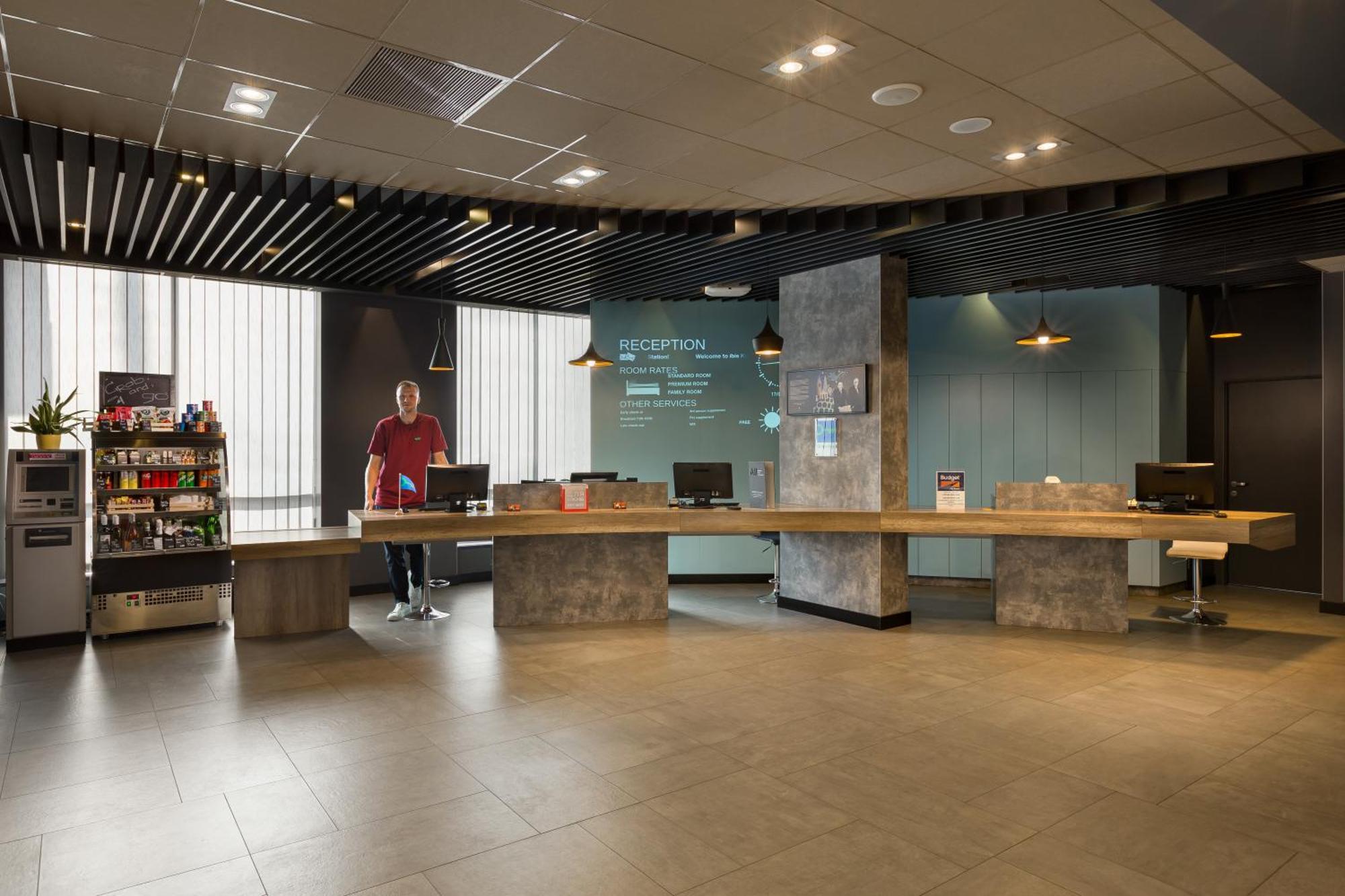 Готель Ibis Railway Station Київ